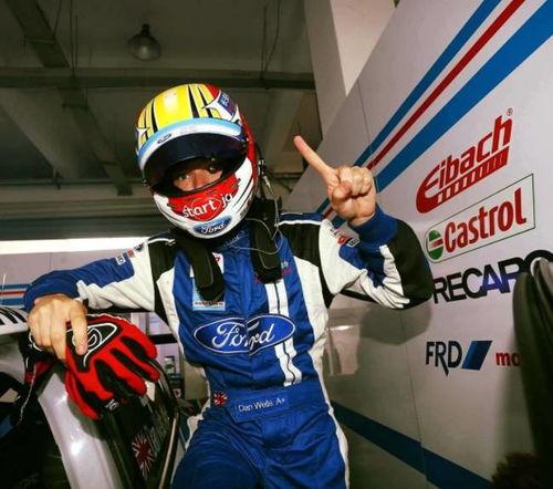 郑临赛车手个人资料